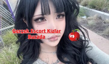 Kalın Dudakları Olan Seksi Escort